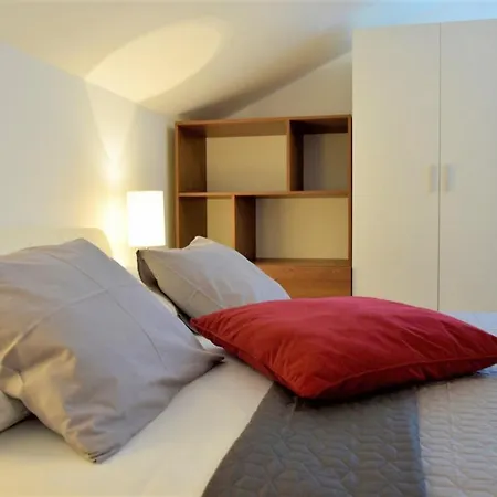 Muntidor Apartment *