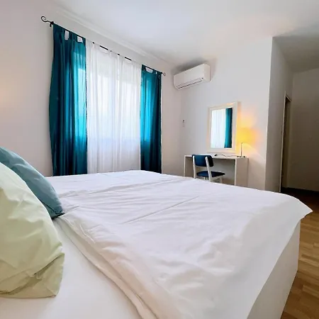 Apartment Muntidor Palit