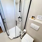 Muntidor Apartament Palit